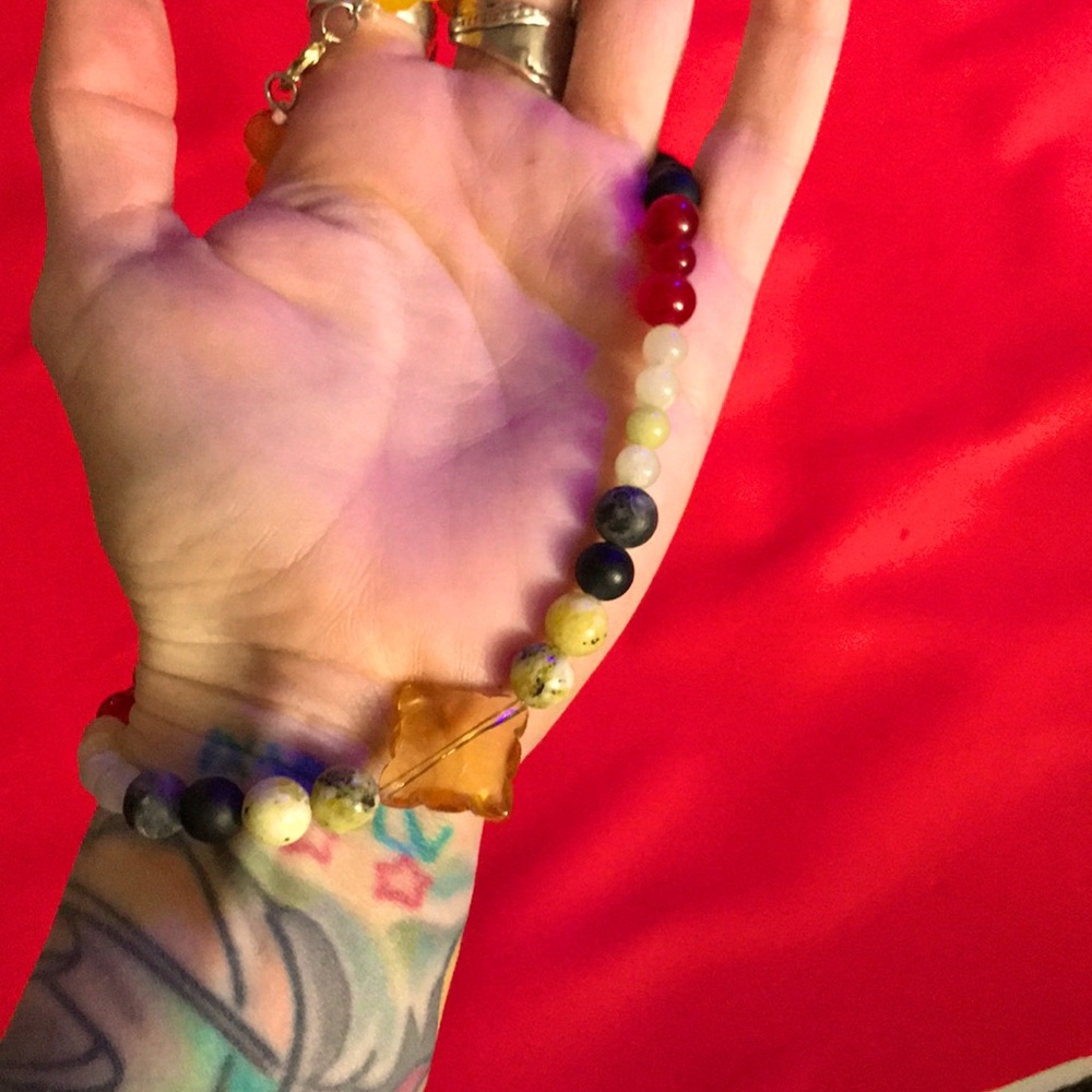 Necklace - Picture 2 of 2